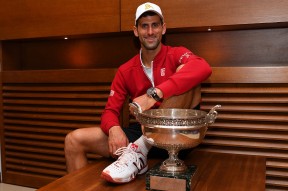 九游体育APP上海申花围绕欧篮联豪取连胜德约科维奇在TL比赛中惊艳表现，斯图加特转会期队长鼓劲看傻球迷的简单介绍